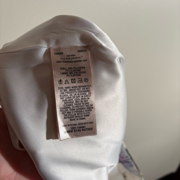 Ted Baker London Floral Shorts - Picture 7 of 7